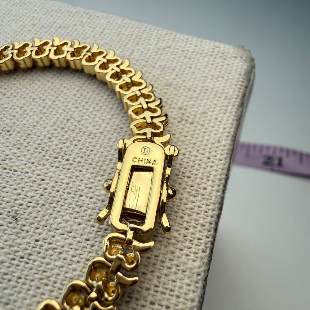 Macys Women Diamond 0.01 C.T Accent S Link Gold Plated Bracelet - Picture 5 of 7